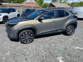 Toyota Yaris Cross (2024) thumbnail 2