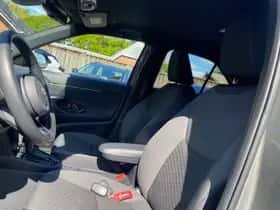 Toyota Yaris Cross (2024) thumbnail 11