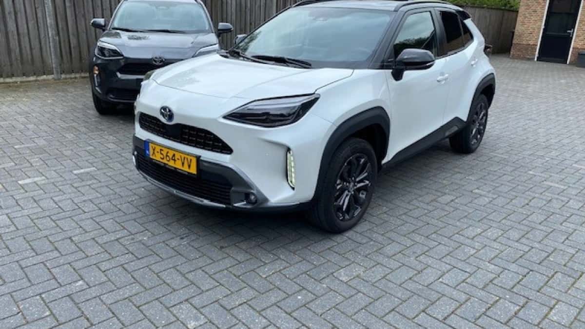 Toyota Yaris Cross (2024) — foto 1
