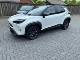 Toyota Yaris Cross (2024) thumbnail 2