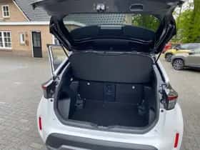 Toyota Yaris Cross (2024) thumbnail 12