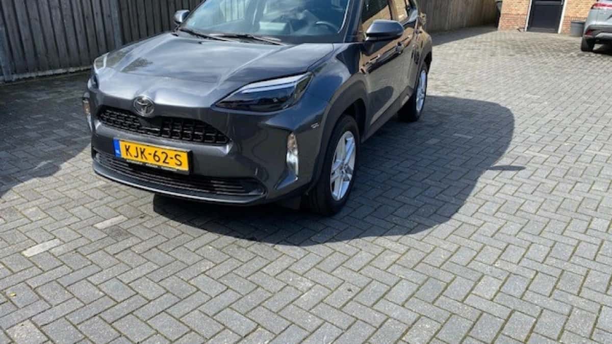 Toyota Yaris Cross (2025) — foto 1