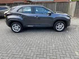 Toyota Yaris Cross (2025) thumbnail 7