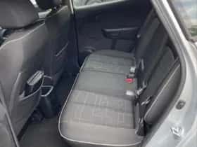 Kia VENGA (2011) thumbnail 12