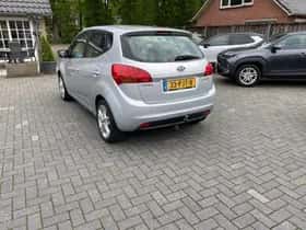 Kia VENGA (2011) thumbnail 4