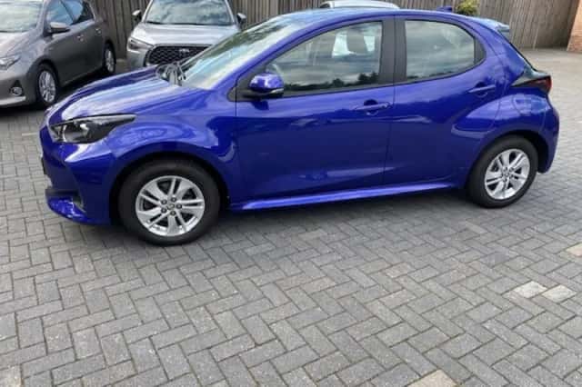 Toyota Yaris (2024) thumbnail 2