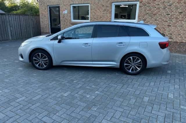 Toyota Avensis (2018) thumbnail 3