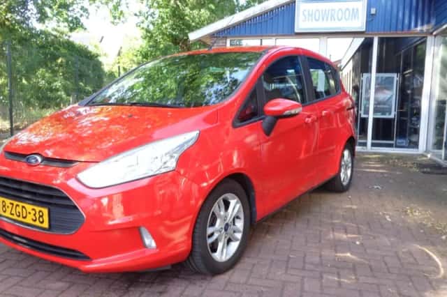 Ford B-Max (2014) thumbnail 1