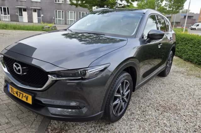 Mazda CX-5 (2018) thumbnail 2