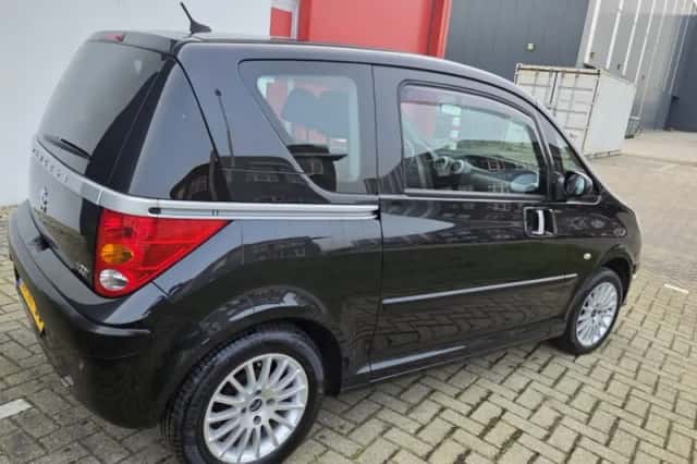 Peugeot 1007 (2005) thumbnail 6