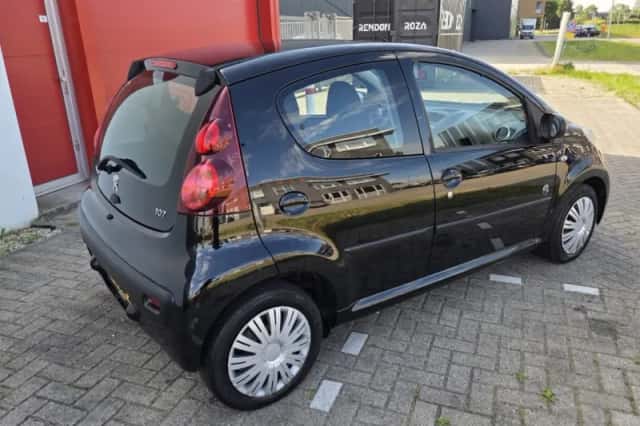 Peugeot 107 (2013) thumbnail 5