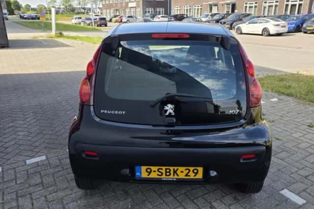 Peugeot 107 (2013) thumbnail 6