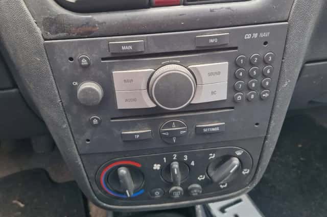 Opel Combo (2009) thumbnail 4