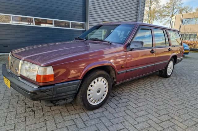 Volvo 940 (1992) thumbnail 1