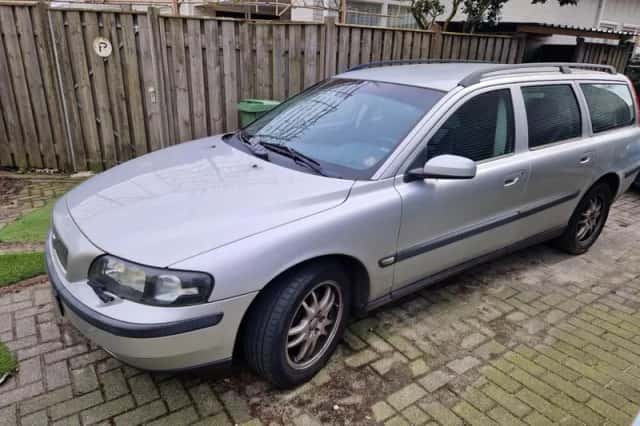 Volvo V70 (2003) thumbnail 2