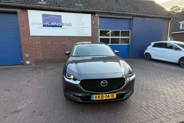 Mazda CX-30 (2023) thumbnail 3