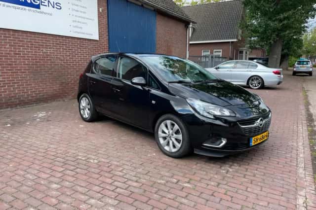 Opel Corsa (2018) thumbnail 3