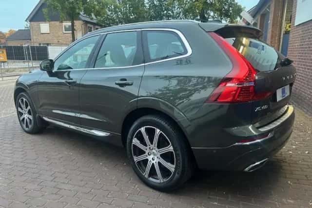 Volvo XC60 (2019) thumbnail 5