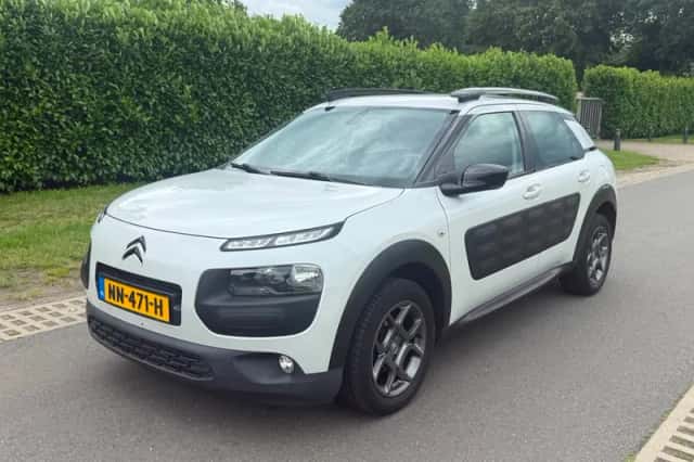 Citroën C4 Cactus (2017) thumbnail 1