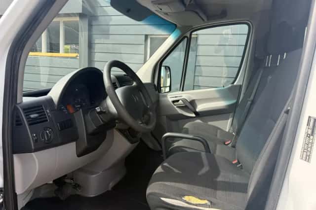Mercedes-Benz Sprinter (2017) thumbnail 6