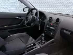 Audi A3 (2005) thumbnail 2
