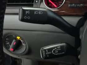 Audi A8 (2005) thumbnail 23