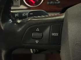 Audi A8 (2005) thumbnail 24