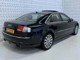 Audi A8 (2005) thumbnail 9