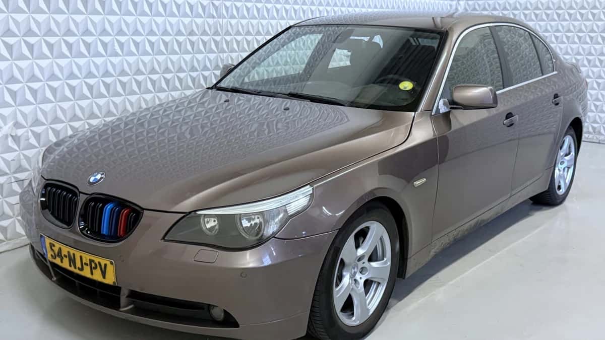 BMW 5-Serie (2003) — foto 1