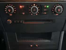 BMW 5-Serie (2003) thumbnail 18