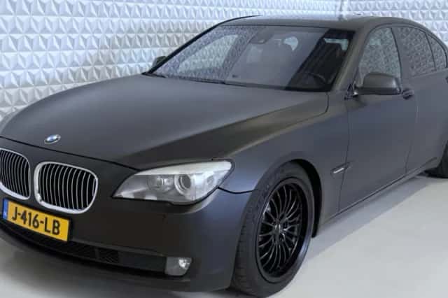 BMW 7-Serie (2008) thumbnail 2