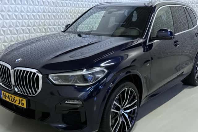 BMW X5 (2020) thumbnail 1
