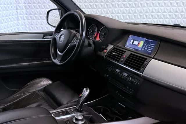 BMW X5 (2007) thumbnail 2