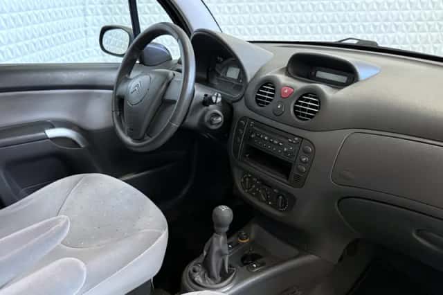Citroën C3 (2005) thumbnail 2