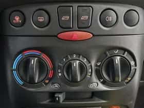 Fiat Punto (2005) thumbnail 15