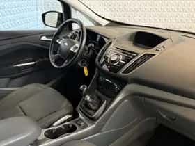 Ford C-Max (2014) thumbnail 3