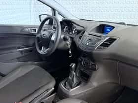 Ford Fiesta (2013) thumbnail 3