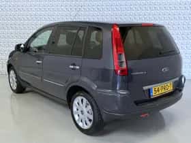 Ford Fusion (2011) thumbnail 3