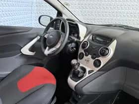 Ford Ka (2010) thumbnail 3