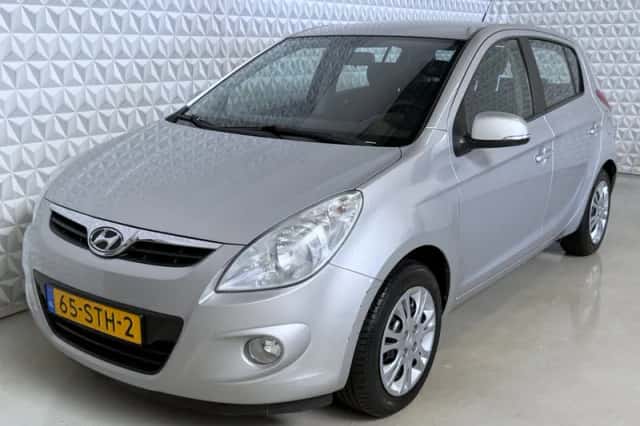 Hyundai i20 (2011) thumbnail 1