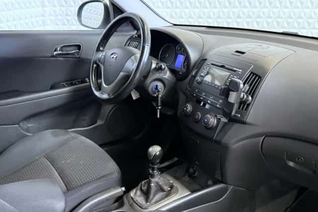 Hyundai i30 (2007) thumbnail 2