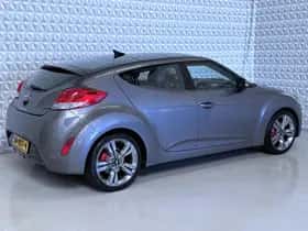 Hyundai Veloster (2011) thumbnail 10