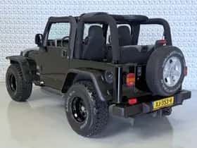 Jeep Wrangler (2005) thumbnail 3