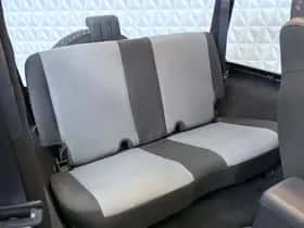 Jeep Wrangler (2005) thumbnail 22
