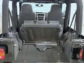 Jeep Wrangler (2005) thumbnail 29