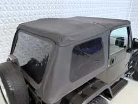 Jeep Wrangler (2005) thumbnail 30
