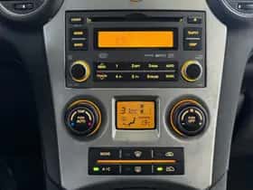 Kia Carens (2008) thumbnail 17