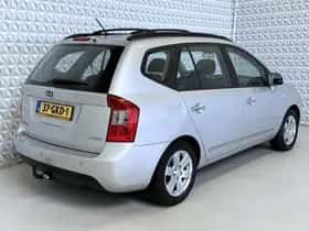 Kia Carens (2008) thumbnail 9
