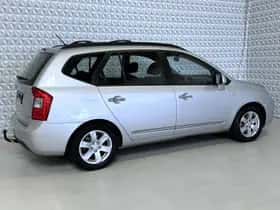 Kia Carens (2008) thumbnail 10