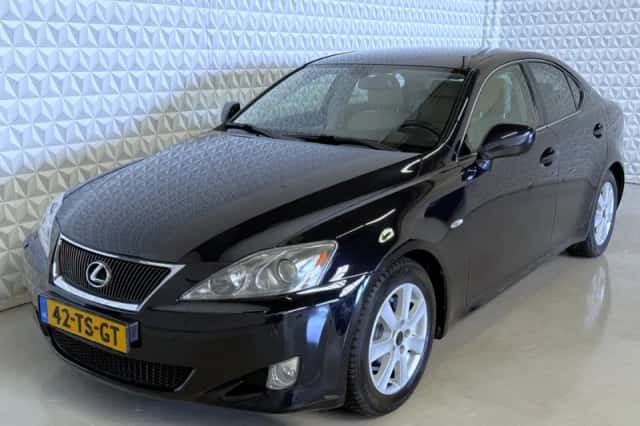 Lexus IS (2007) thumbnail 1